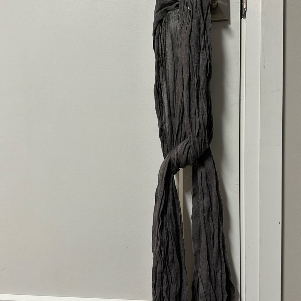 Textured grey scarf. Light weight